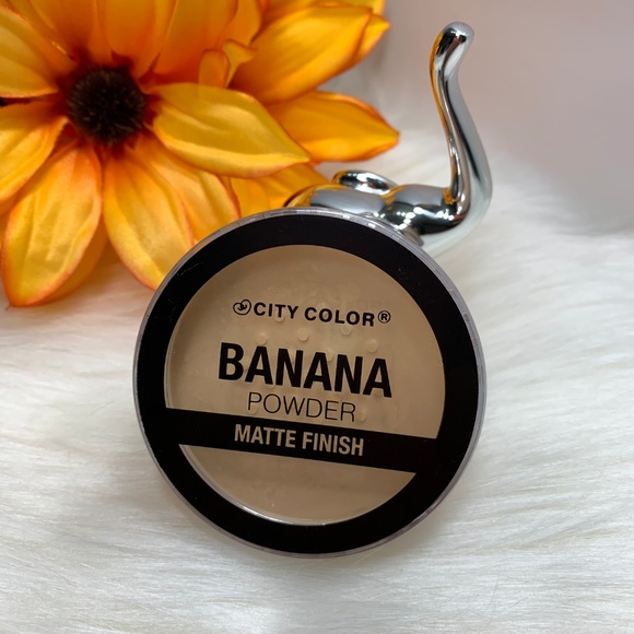 City Color Makeup City Color Banana Powder Matte Finish 409 Oz Nwt